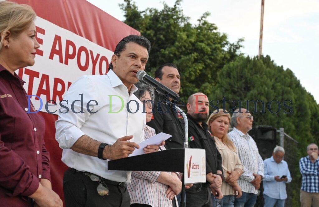 Encabeza Lalo Gattás entrega de apoyos alimentarios en Victoria