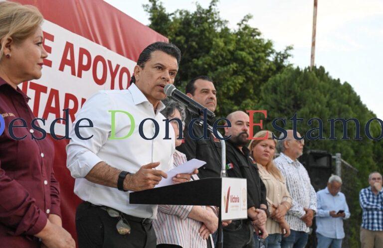 Encabeza Lalo Gattás entrega de apoyos alimentarios en Victoria