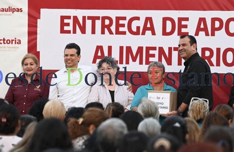 Encabeza Lalo Gattás entrega de apoyos alimentarios en Victoria