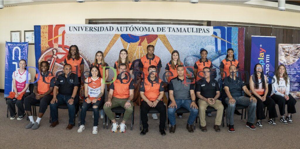 Preside Dámaso Anaya la presentación del CorreBasket Femenil