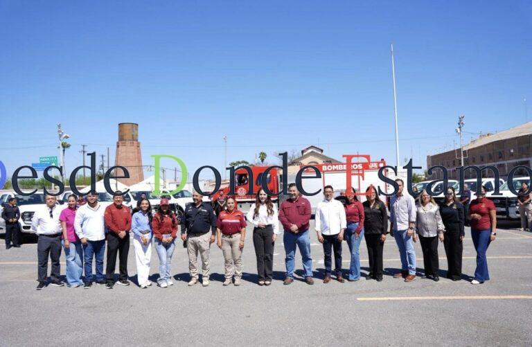 Entrega Carmen Lilia 20 unidades y una apagadora nueva a Protección Civil y Bomberos