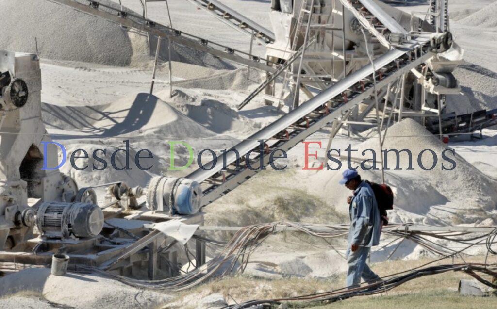 Por falta de permisos, encarecen precios bancos de material