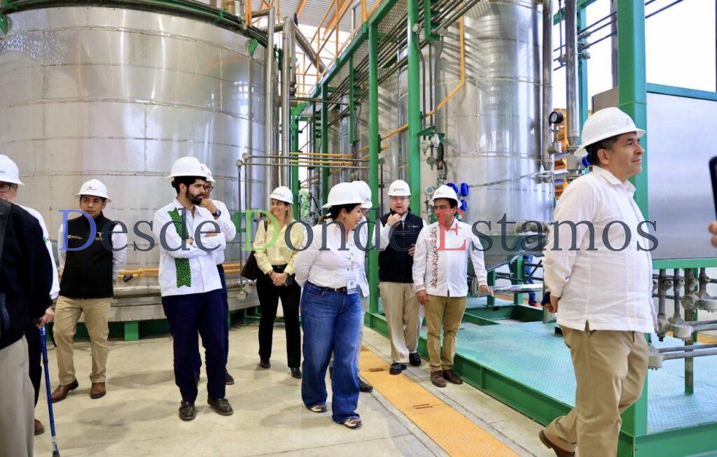 Recorren planta de pirólisis de plásticos en Altamira