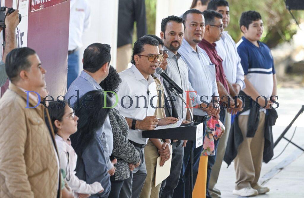 Entrega Lalo Gattás obra 157 de infraestructura hidráulica en escuelas