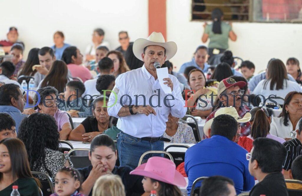 Celebra Lalo Gattás 101 aniversario de ejido Congregación Caballeros