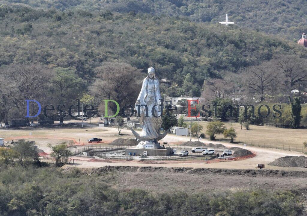 Embellece Gobierno del Estado el monumento a la Virgen de El Chorrito con moderna plazoleta