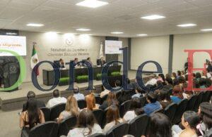 Exponen en la UAT conferencia “Voto Migrante, Elecciones 2027”