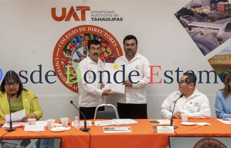 Reconoce rector la excelencia académica de egresados UAT en el EGEL